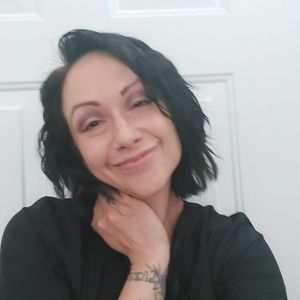 Meet your Posher, Mina